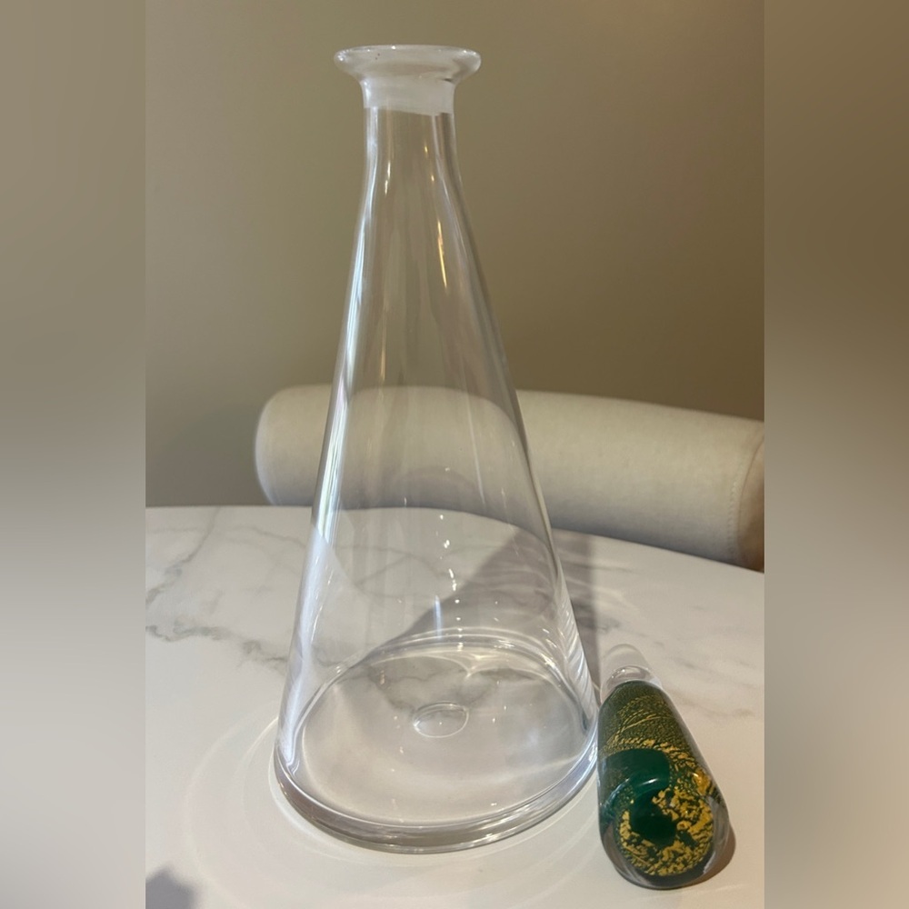 Artisan Glass Vase with Green Accent Stopper - Picture 4 of 6
